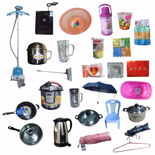 中百对面突发状况，来凤市民纷纷驻足围观